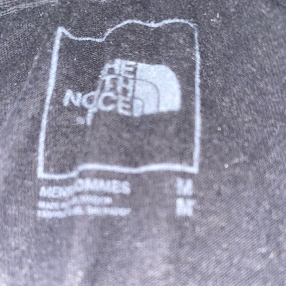 The North Face Long Sleeve Tee T-Shirt Size M Medium White logo Arm %100 Cotton - Picture 3 of 5